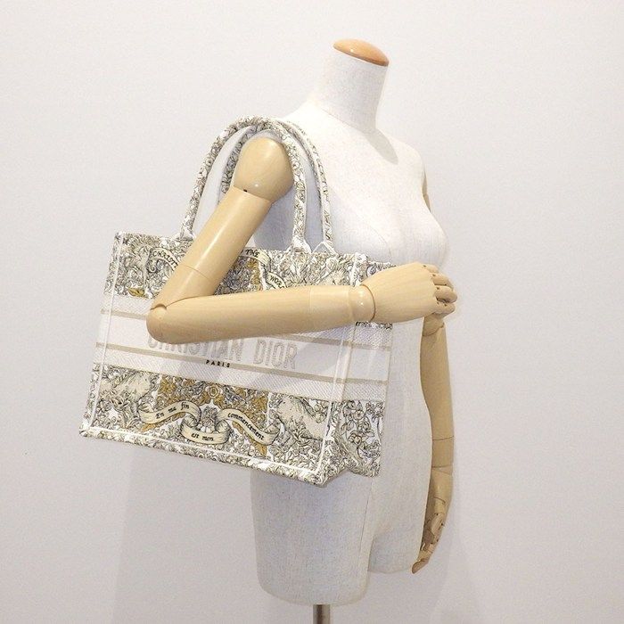 Dior Tote Book White Around the World Embroidery — view 8