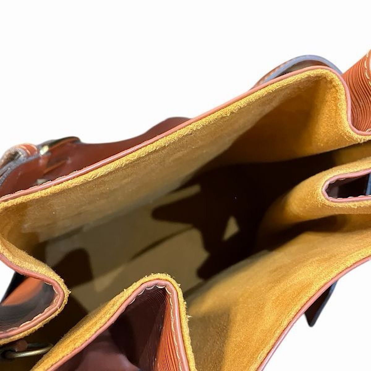 Louis Vuitton Sac Deport PM Epi Shoulder Bag Leather — view 6