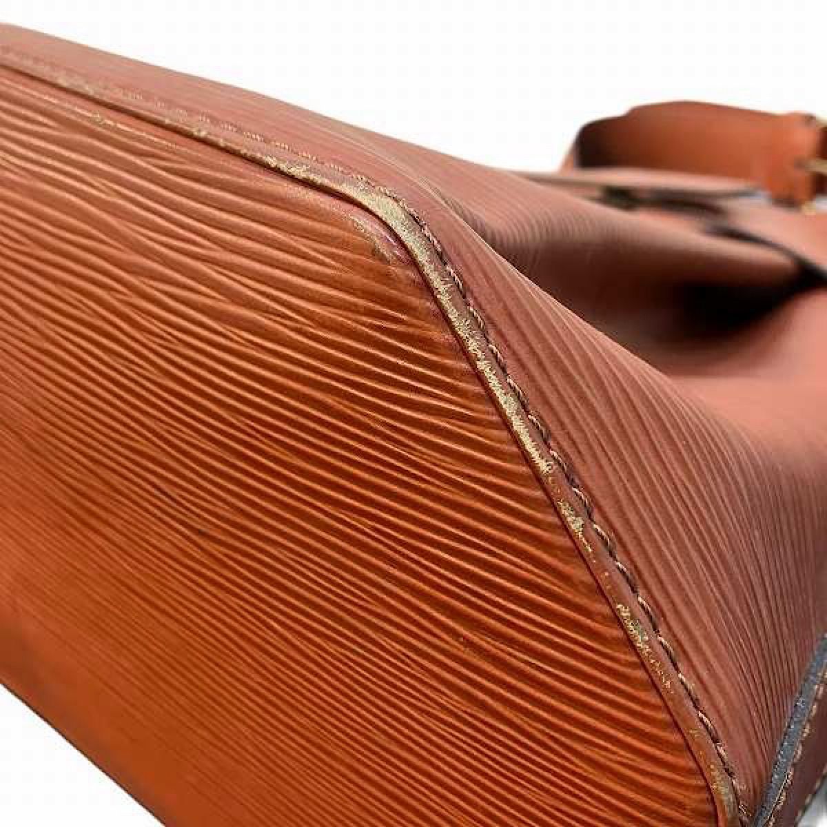 Louis Vuitton Sac Deport PM Epi Shoulder Bag Leather — view 5
