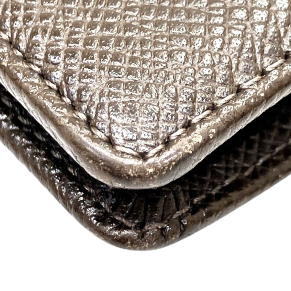 Louis Vuitton Portefeuille Brazza Glacier Taiga Bifold Wallet Leather — view 7