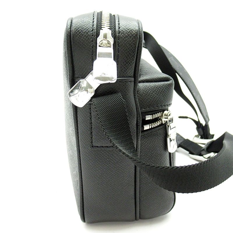 Louis Vuitton Outdoor Messenger PM Taigarama Monogram Eclipse Bag — view 5
