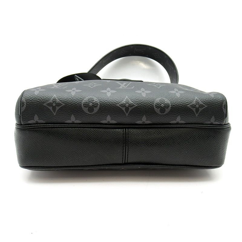 Louis Vuitton Outdoor Messenger PM Taigarama Monogram Eclipse Bag — view 6