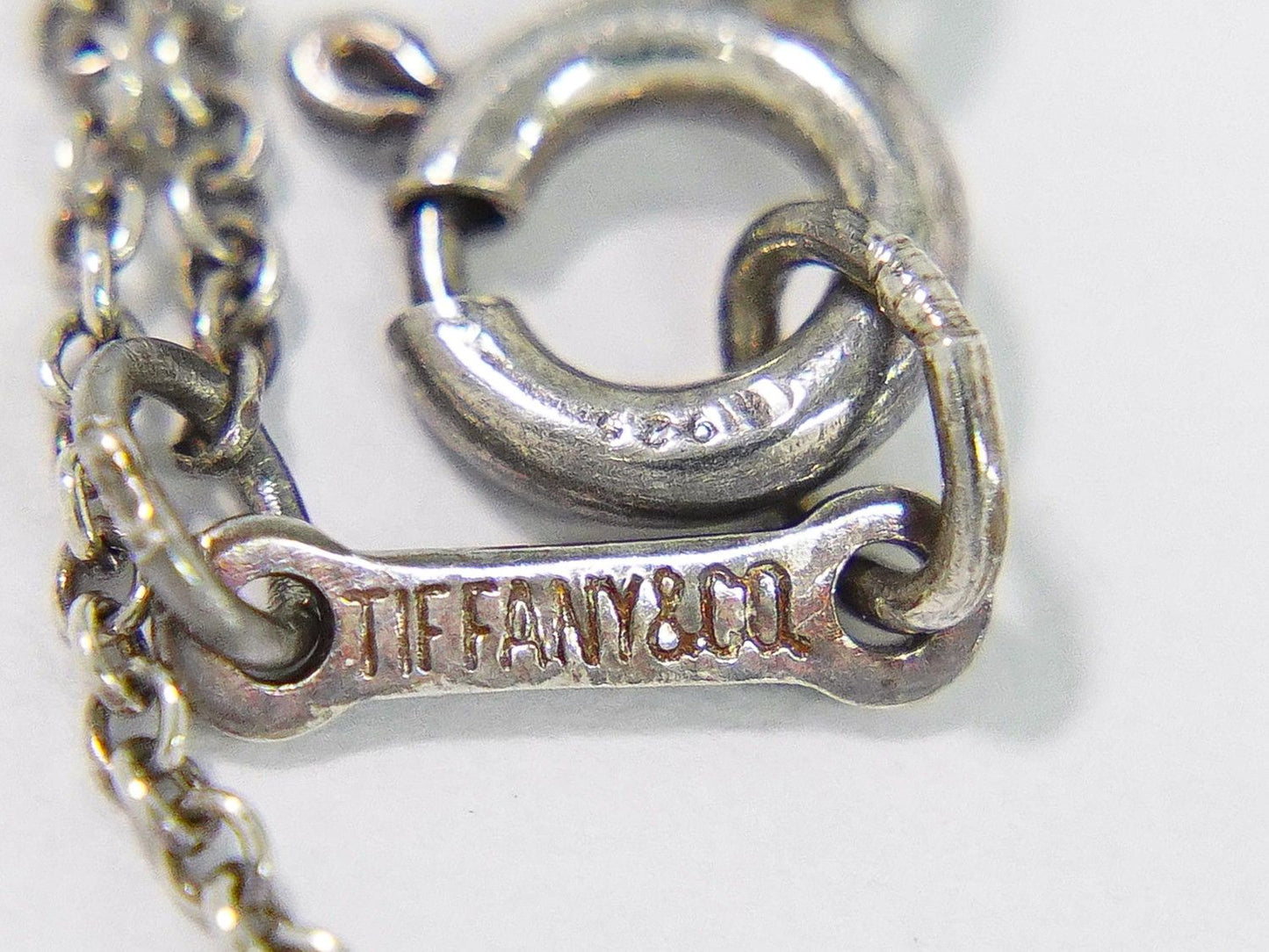 Tiffany & Co Bean 925 Necklace Pendant Silver — view 9