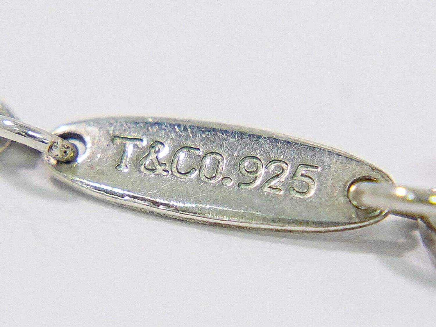 Tiffany & Co Teardrop 925 Bracelet Bangle Silver — view 7