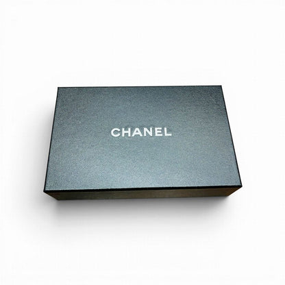 Chanel CC Logo Bifold Wallet Caviar Leather — view 5