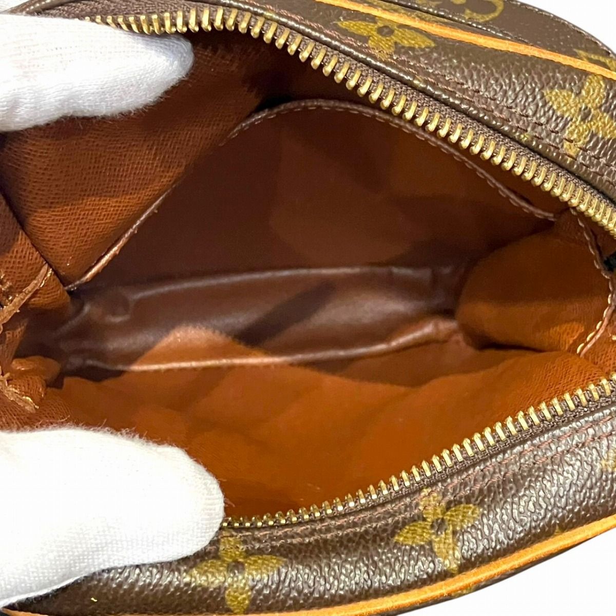 Louis Vuitton Monogram Shoulder Bag Canvas — view 6