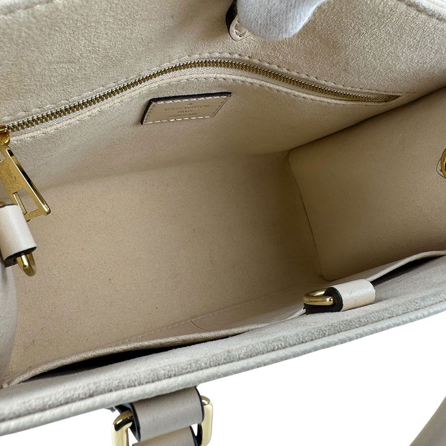 Louis Vuitton Shoulder Bag Monogram Empreinte On The Go PM — view 5