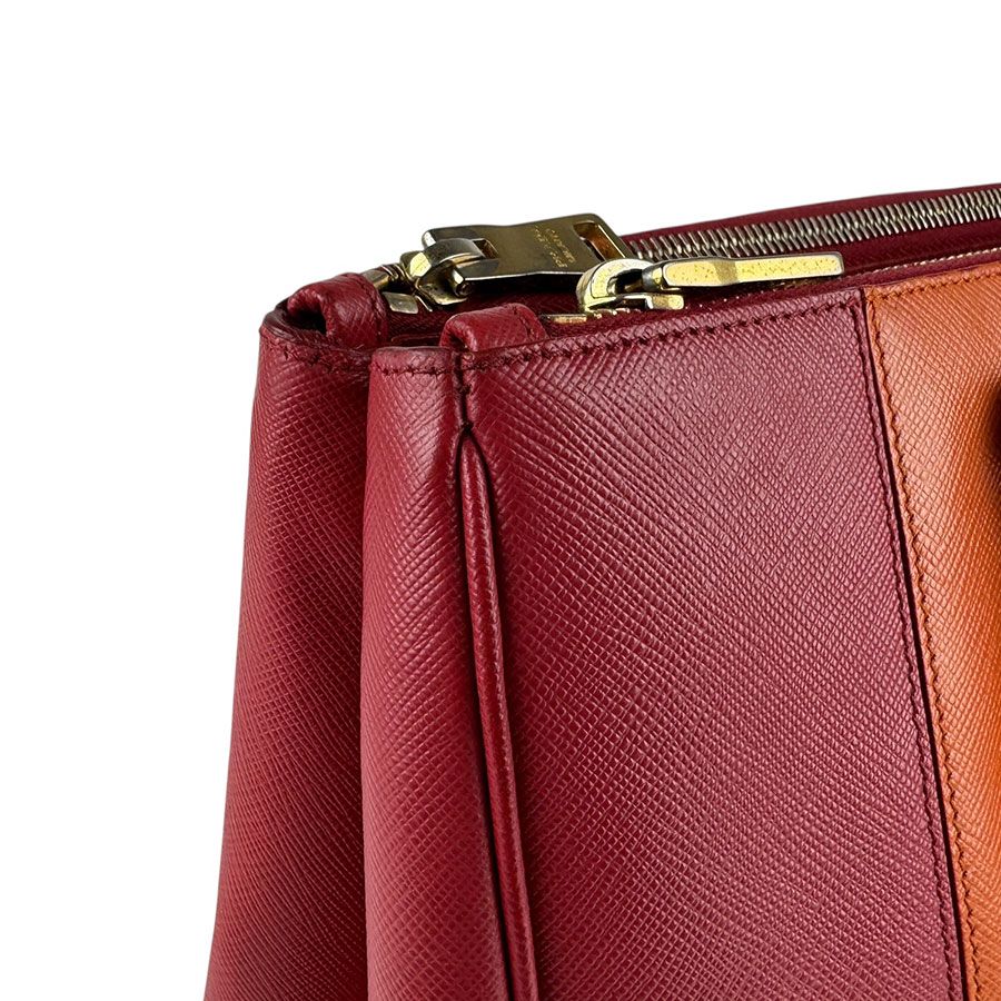 Prada Shoulder Bag Red — view 6