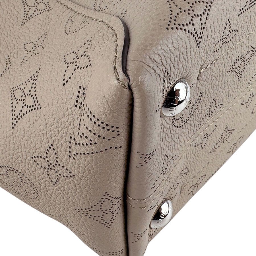 Louis Vuitton Shoulder Bag Hina PM — view 8