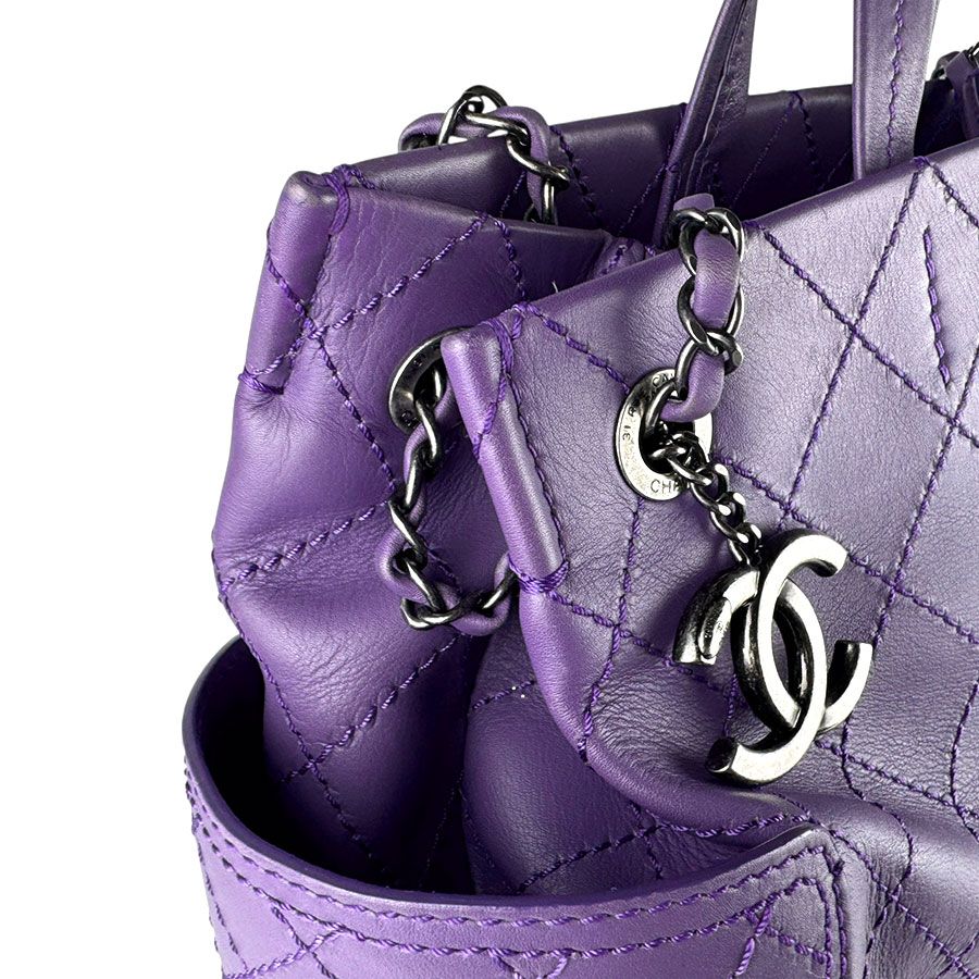 Chanel Shoulder Bag Wild Stitch — view 7