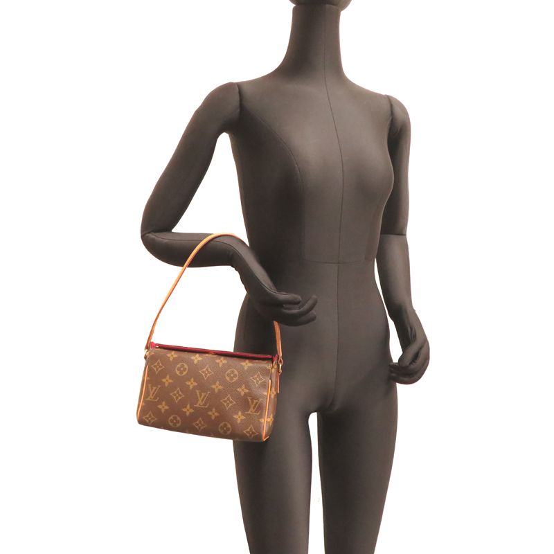 Louis Vuitton Shoulder Bag — view 9