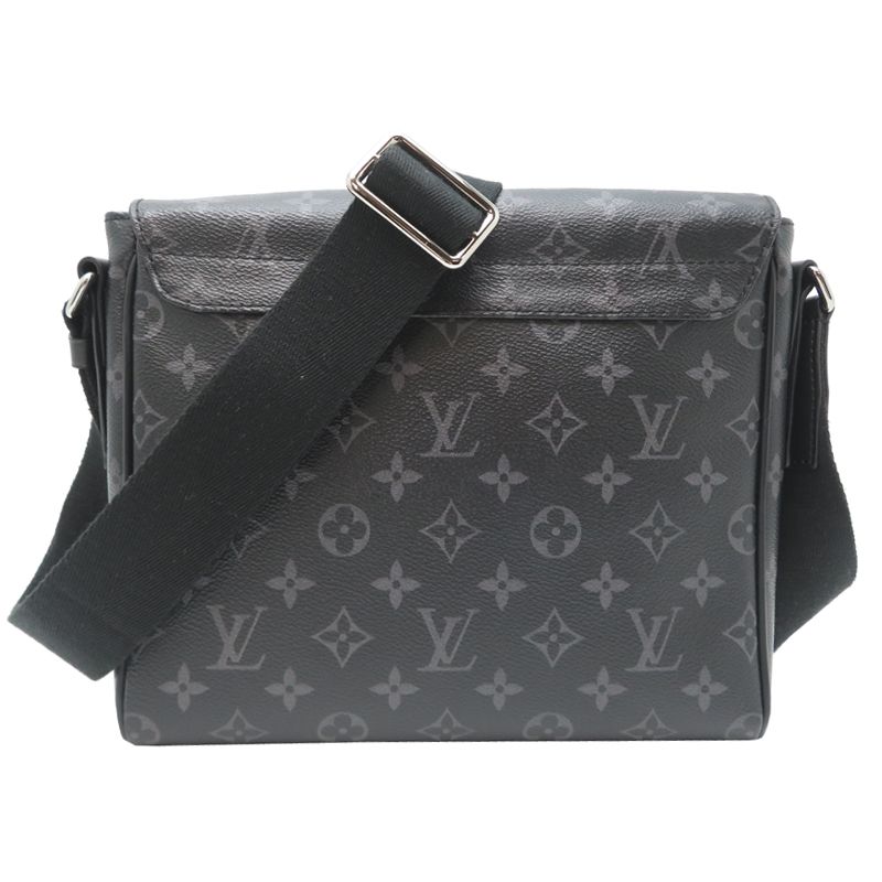 Louis Vuitton Shoulder Bag — view 2