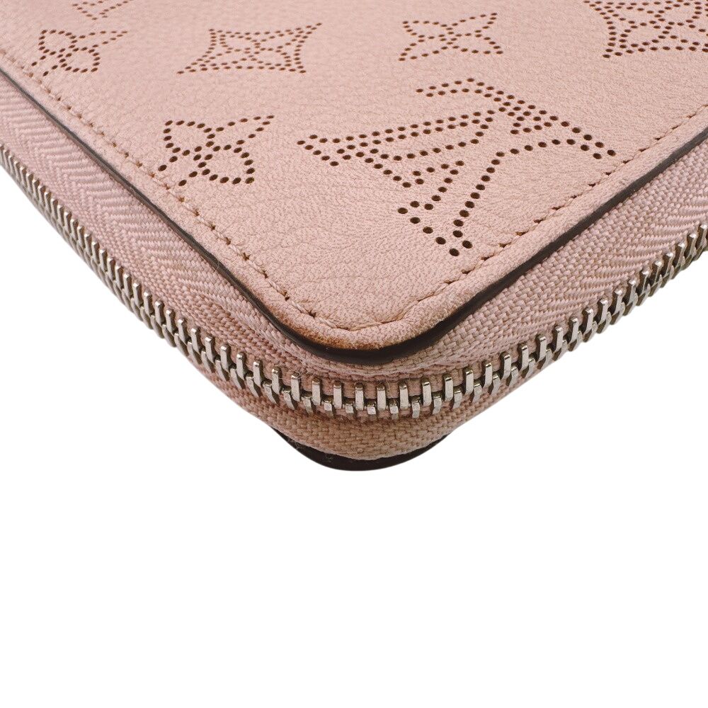 Louis Vuitton Zippy Wallet Mahina Monogram Pink — view 6