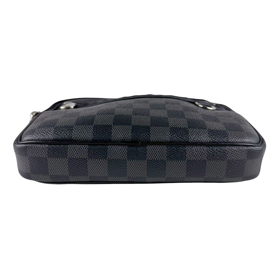 Louis Vuitton Shoulder Bag Damier Graphite Scott — view 4