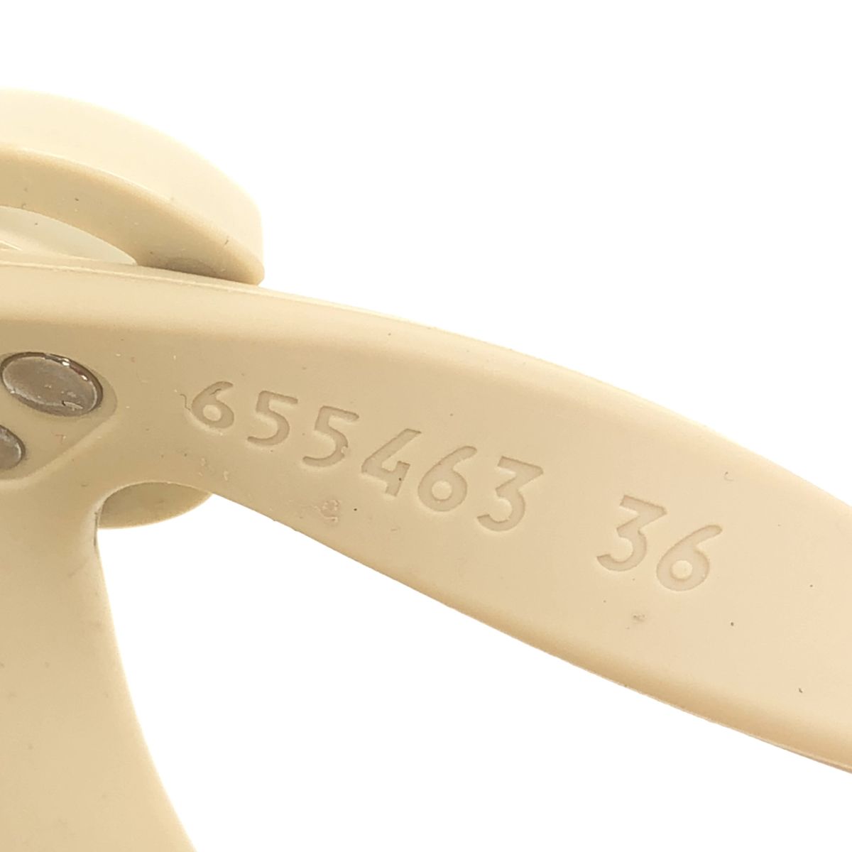 Gucci GG Lava Sandals Beige — view 6