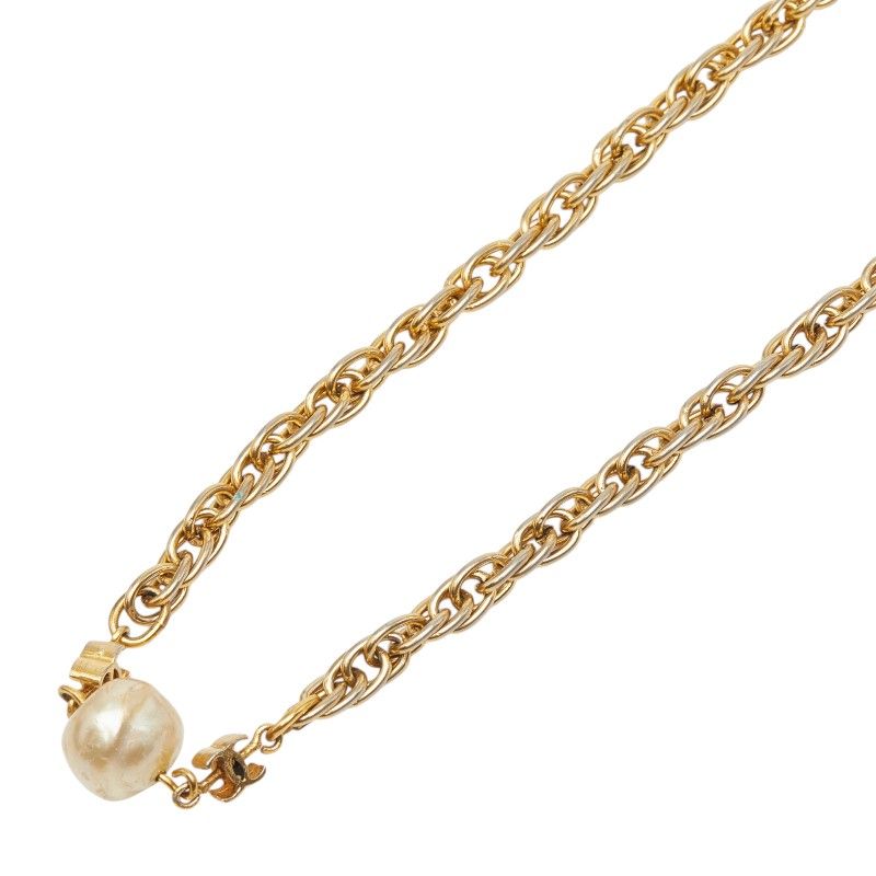 Chanel CC Logo Chain Necklace Vintage Gold Faux Pearl Plated — view 3