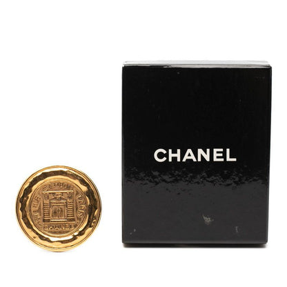 Chanel 31 Rue Cambon Vintage Brooch Gold Plated — view 4