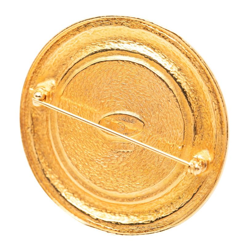 Chanel 31 Rue Cambon Vintage Brooch Gold Plated — view 3