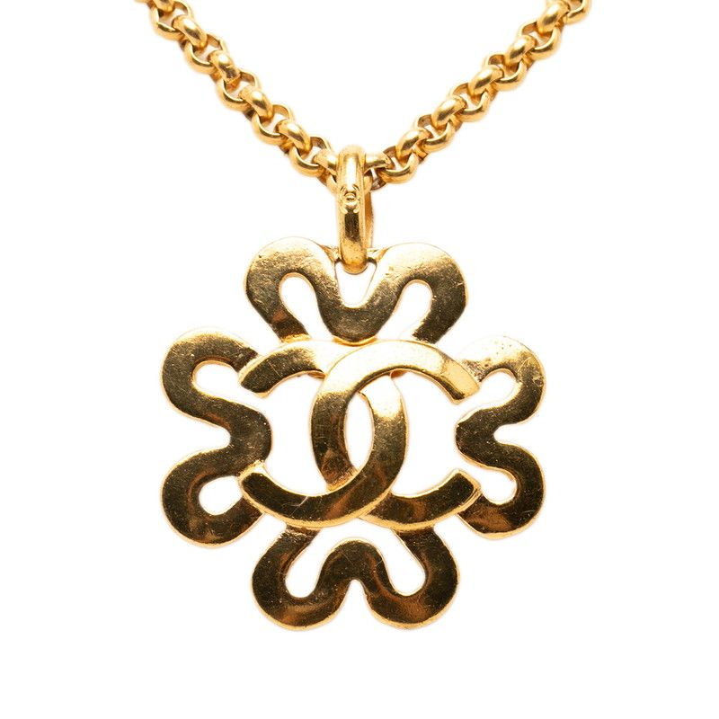 Chanel CC Logo Clover Motif Chain Pendant Necklace Gold Plated