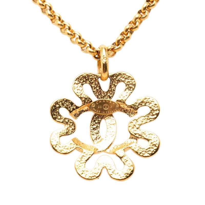 Chanel CC Logo Clover Motif Chain Pendant Necklace Gold Plated — view 2