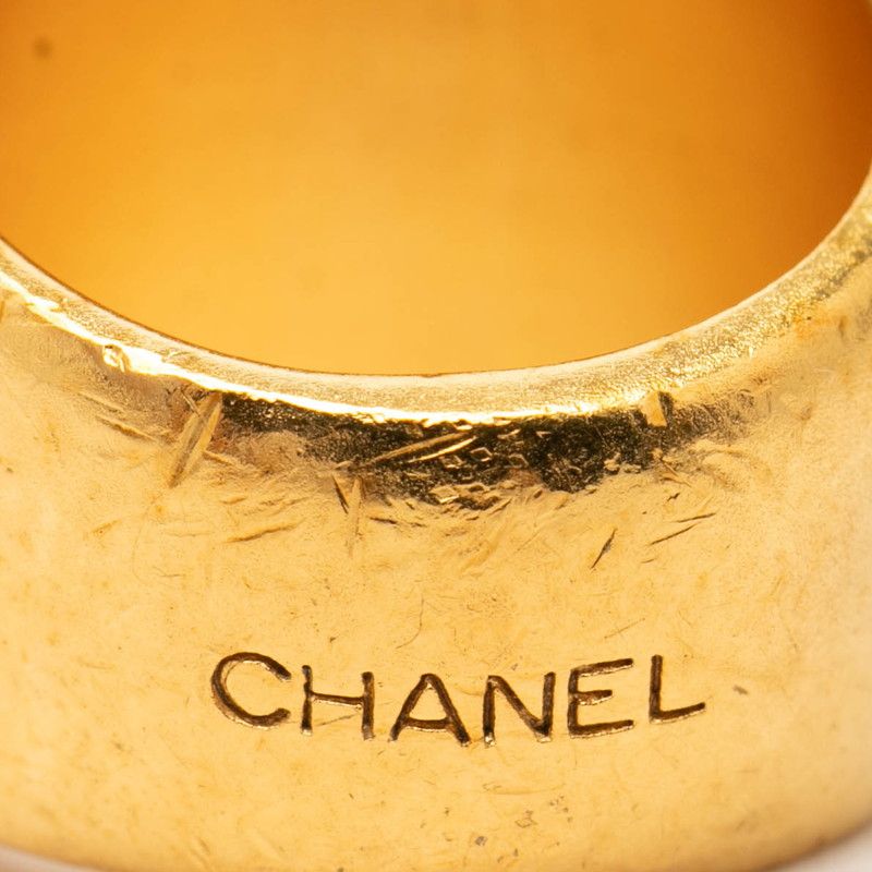 Chanel CC Logo Gripoix Ring Gold Plated Glass — view 5