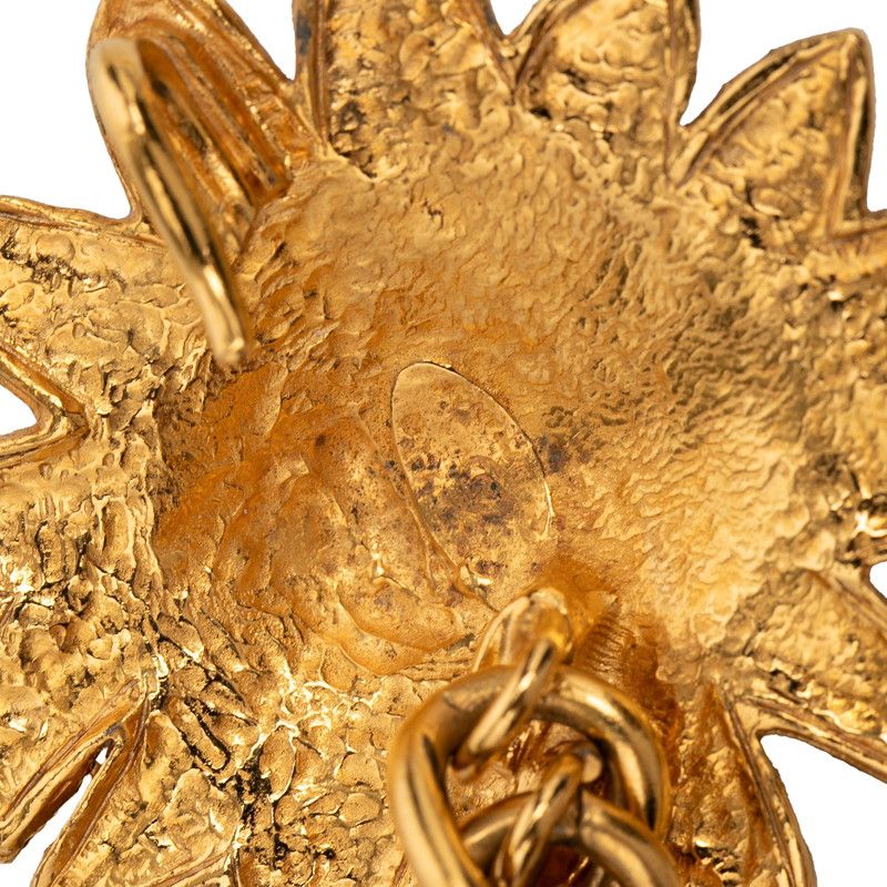 Chanel CC Logo Lion Motif Chain Belt Gold Plated — view 4