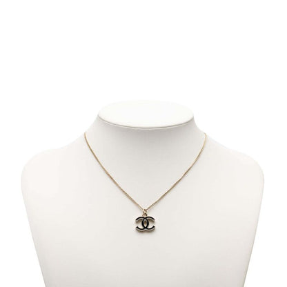 Chanel CC Logo Pendant Necklace Gold Black Plated — view 6