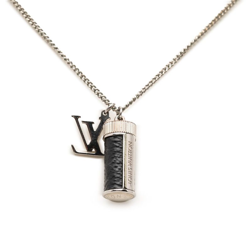 Louis Vuitton Monogram Eclipse Collier Charm Necklace Black Silver Metal — view 2