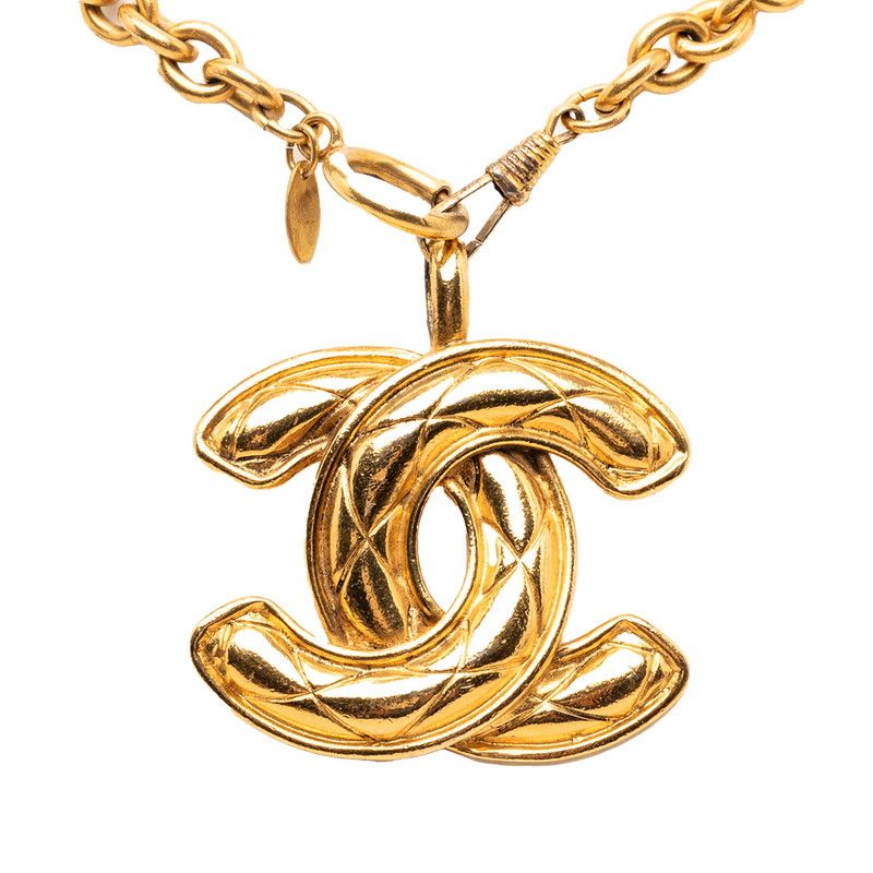 Chanel Quilted CC Logo Chain Necklace Gold Plated