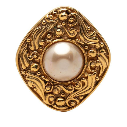 Chanel Vintage Brooch Gold Plated Faux Pearl