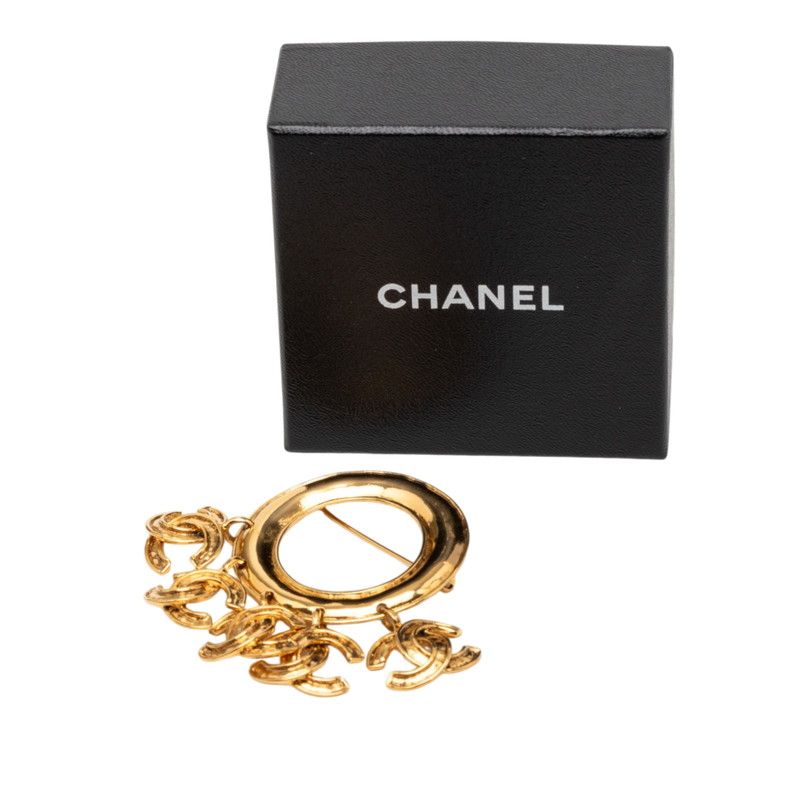 Chanel CC Logo Vintage Brooch Gold Plated — view 4