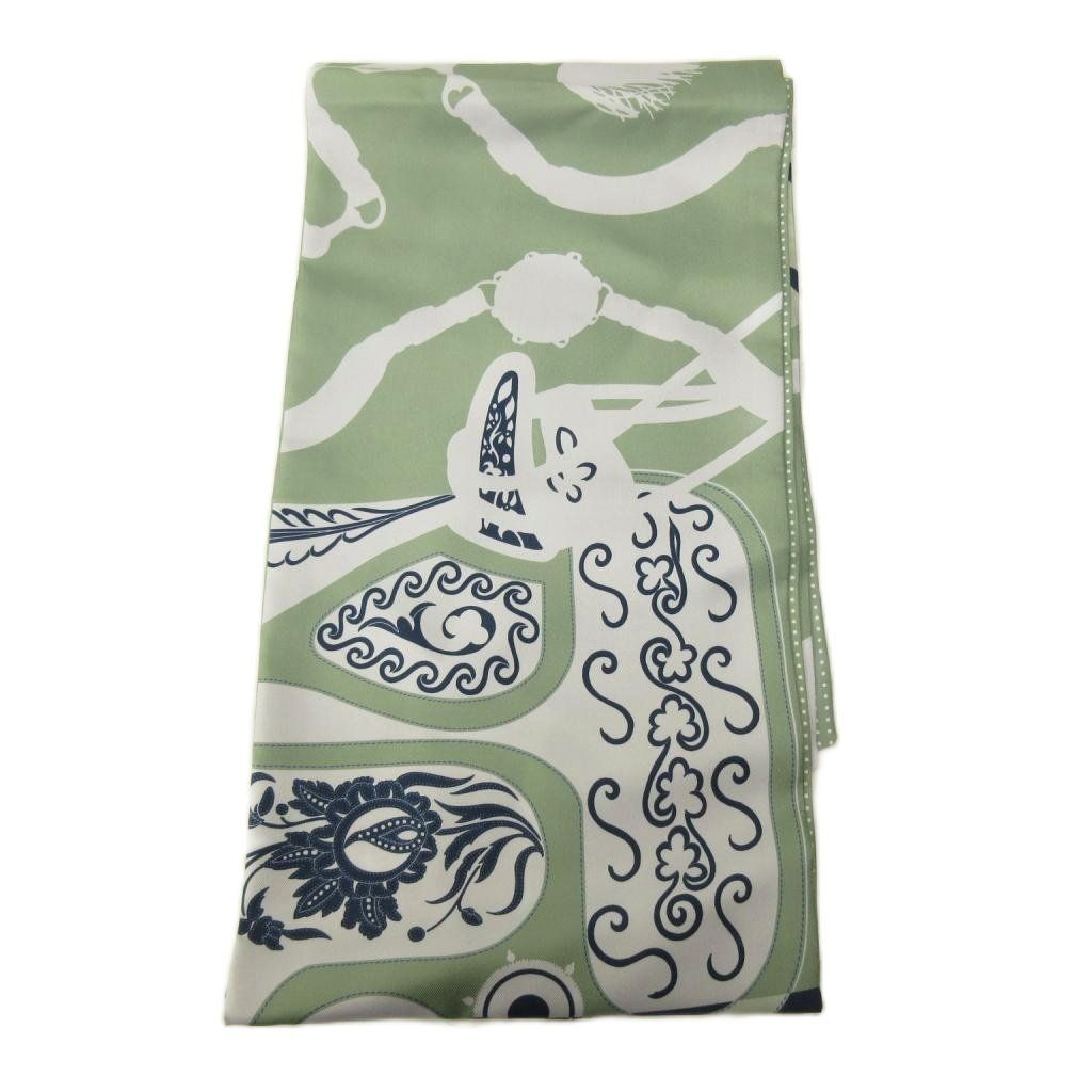 Hermes Amazon Festival Des Amazones Maxi Twill Scarf Allover Pattern Silk Green — view 2