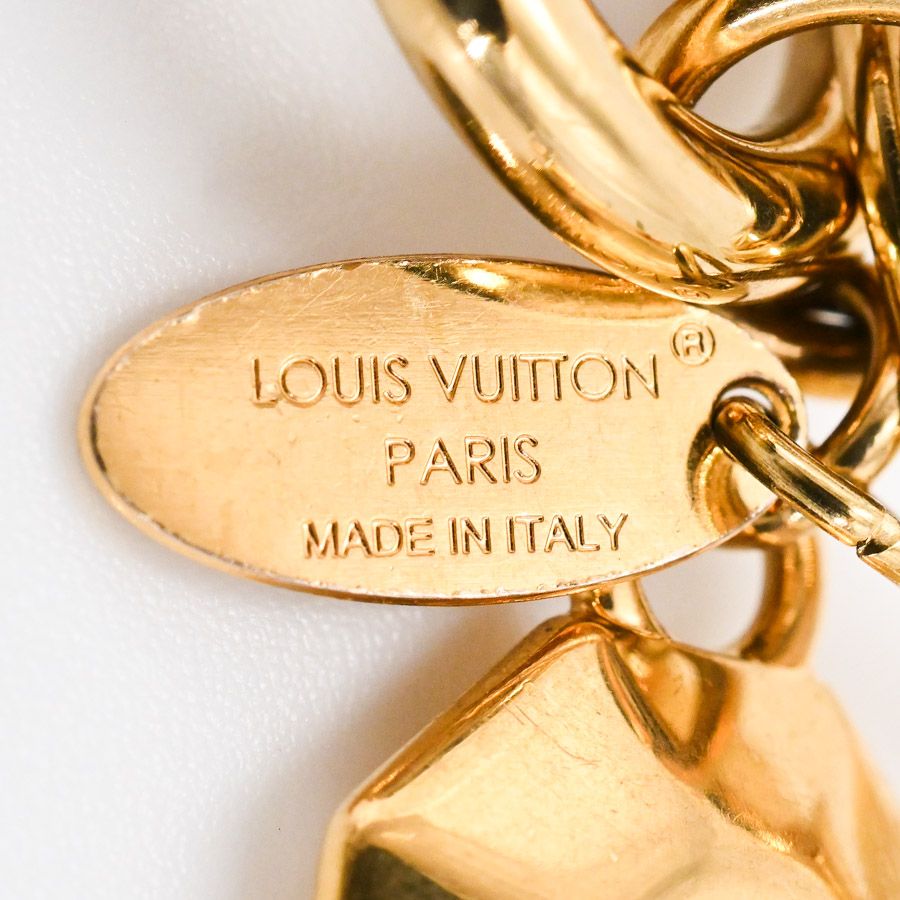 Louis Vuitton Key Holder LV Facet — view 4