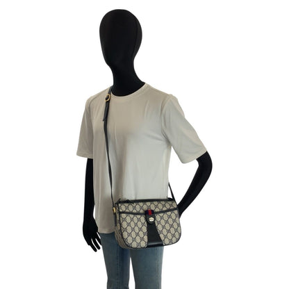 Gucci Vintage Sherry Line GG Supreme Canvas Shoulder Bag Pochette — view 6