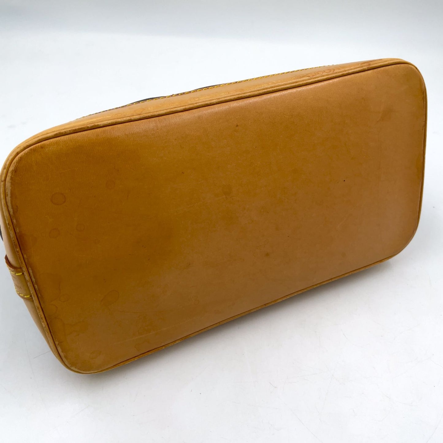 Louis Vuitton Alma PM Monogram Leather Brown Light Handbag Gold — view 9