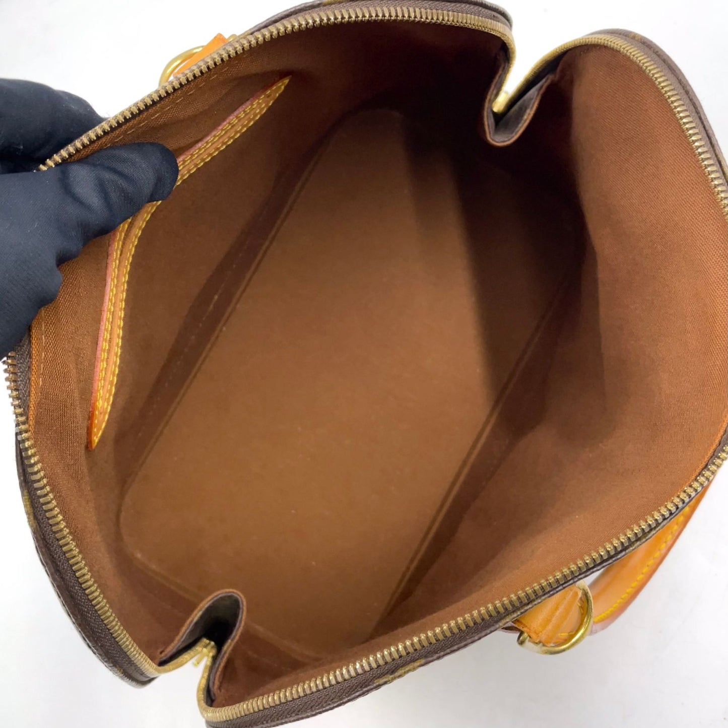 Louis Vuitton Alma PM Monogram Leather Brown Light Handbag Gold — view 3