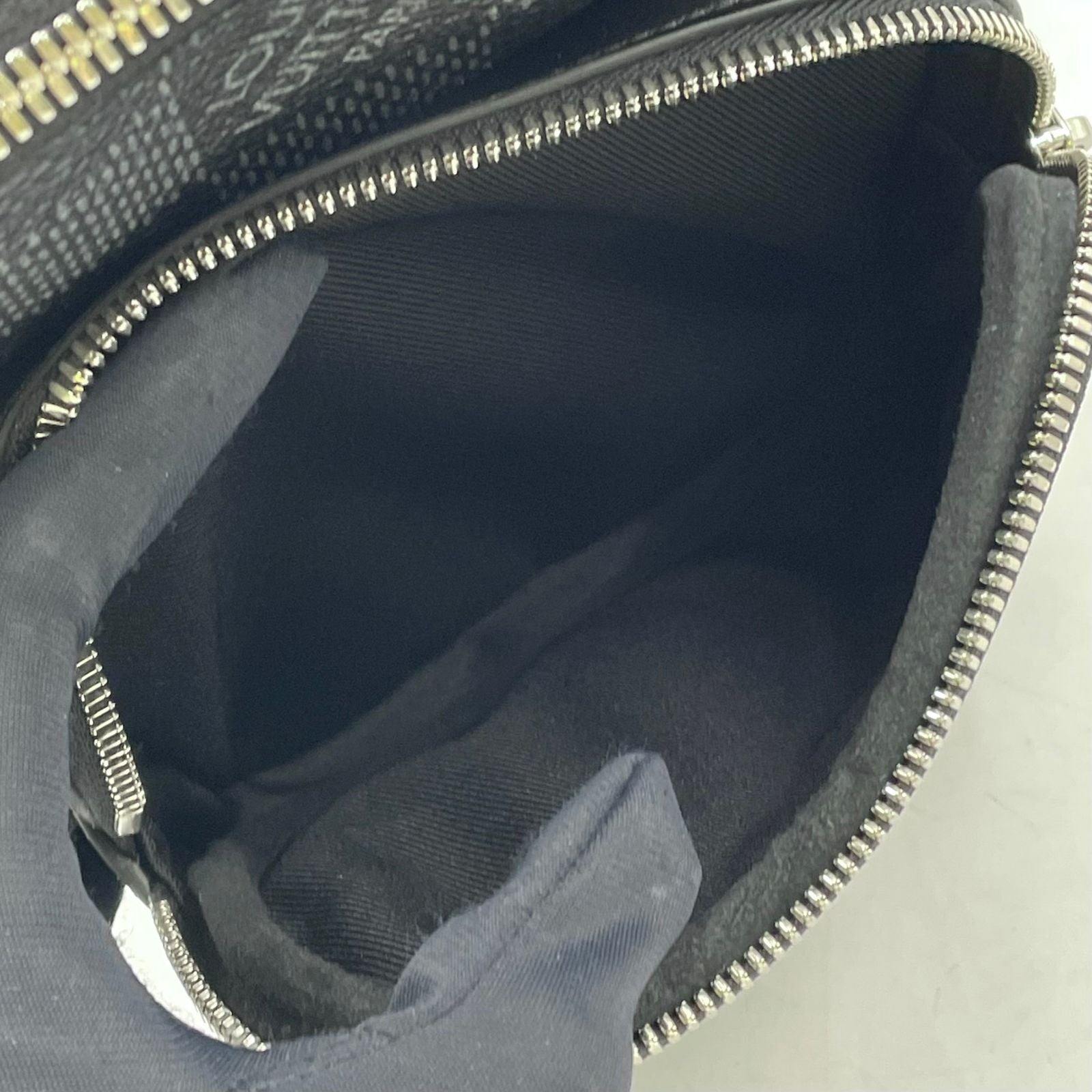 Louis Vuitton Amazon Sling Bag Damier Graphite Leather Black Silver — view 6