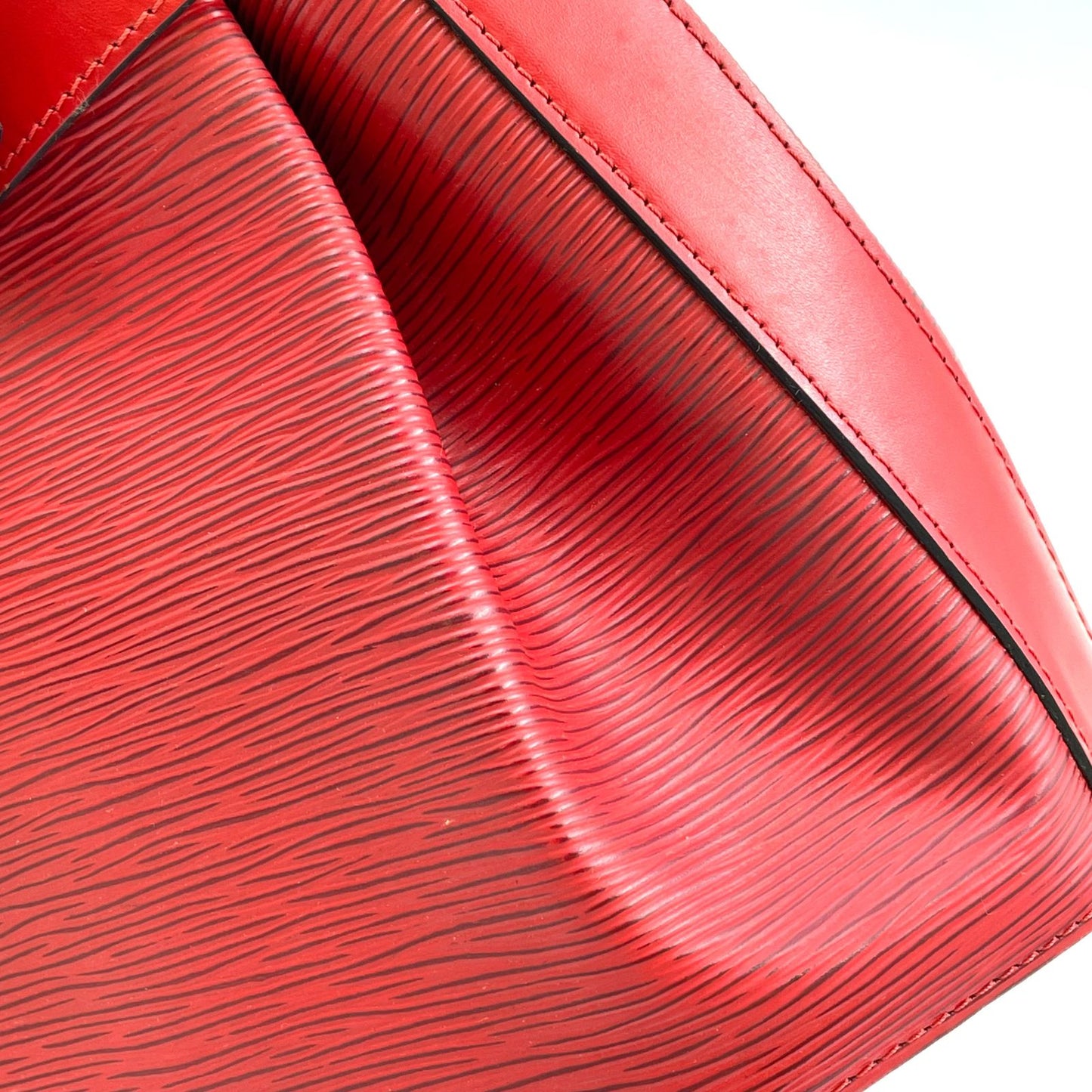 Louis Vuitton Sac Depot Epi Castilian Red Leather Shoulder Bag — view 7