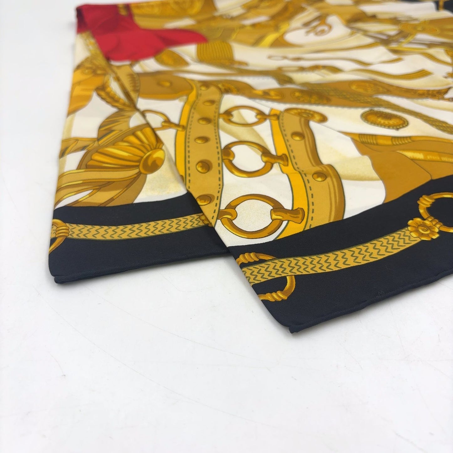 Hermes Soleil de Soie Carre 90 Silk Gold Multicolor Scarf — view 5