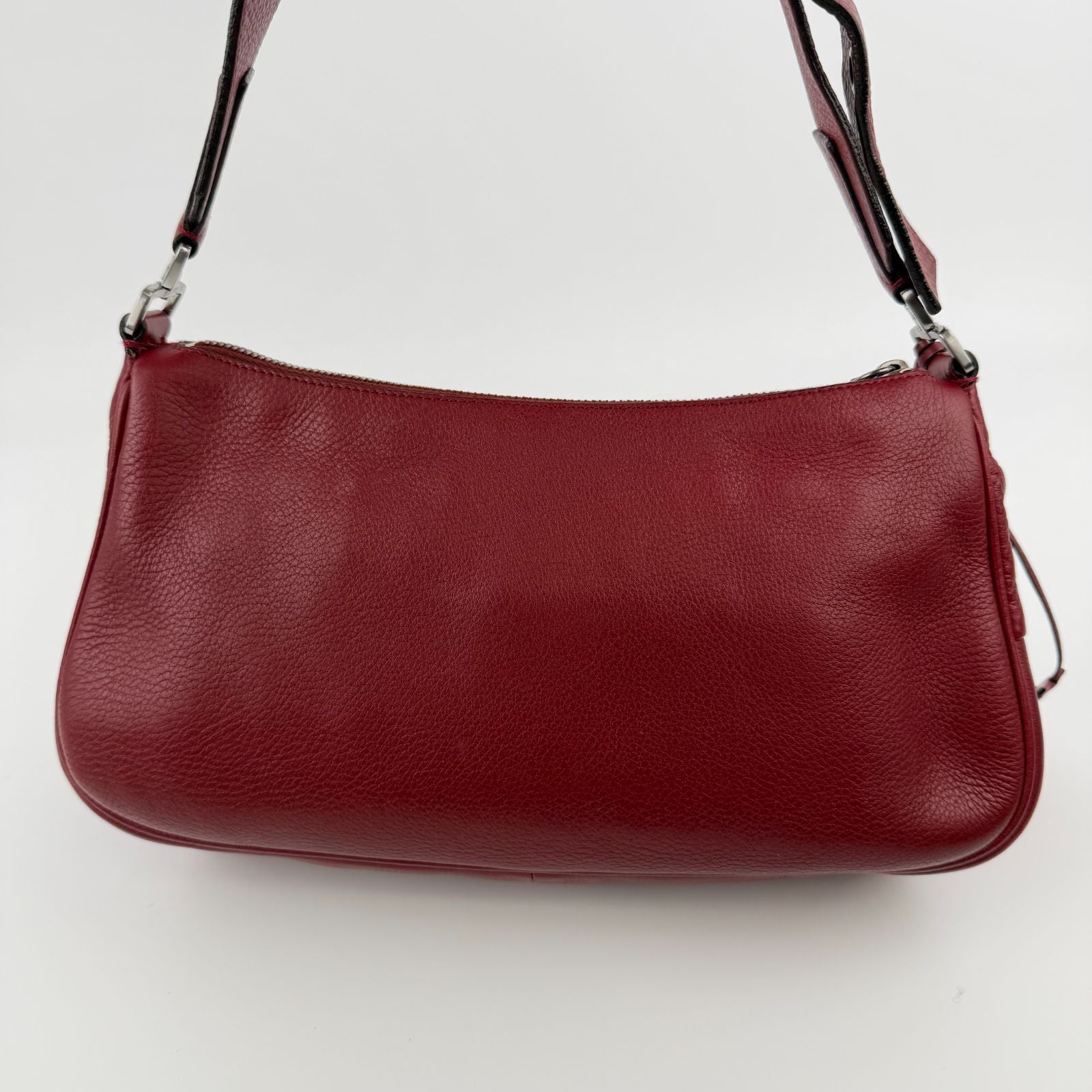 Prada Shoulder Bag Red Leather Vintage — view 3