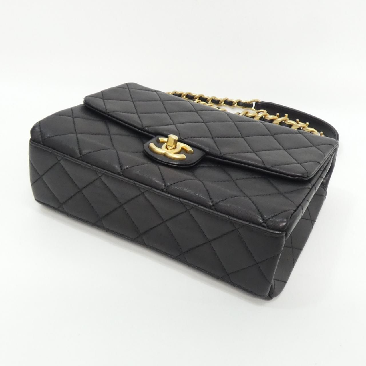 Chanel Shoulder Bag Black — view 3