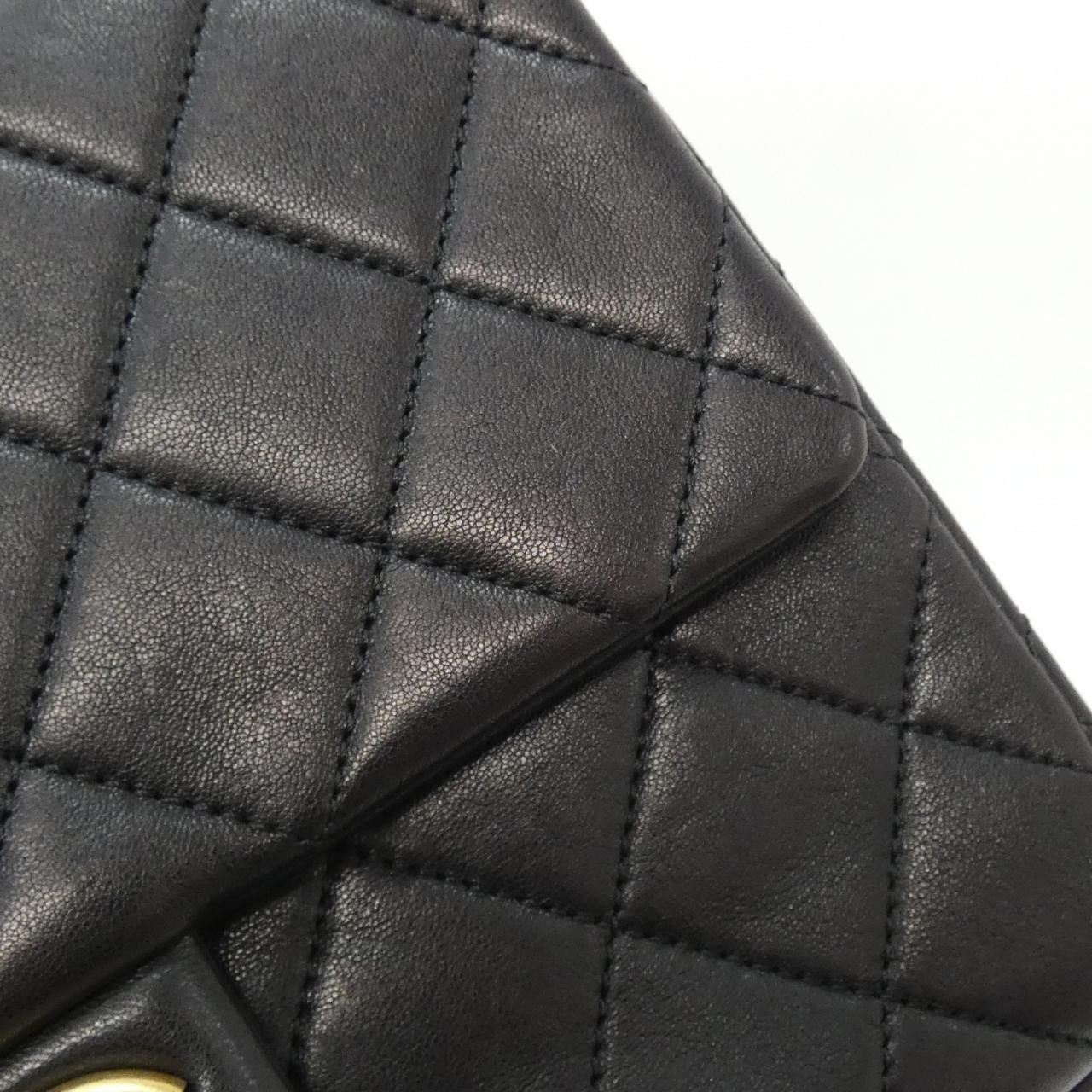 Chanel Shoulder Bag Black — view 4