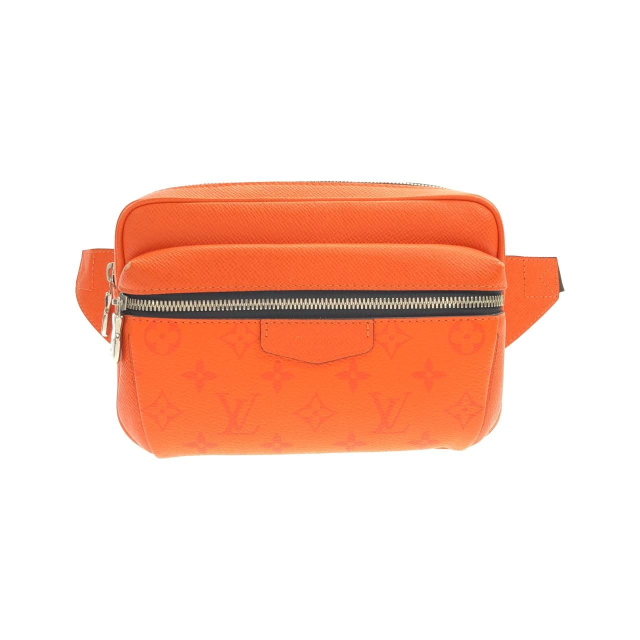 Louis Vuitton Taiga Llama Bum Bag Outdoor