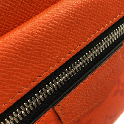 Louis Vuitton Taiga Llama Bum Bag Outdoor — view 6