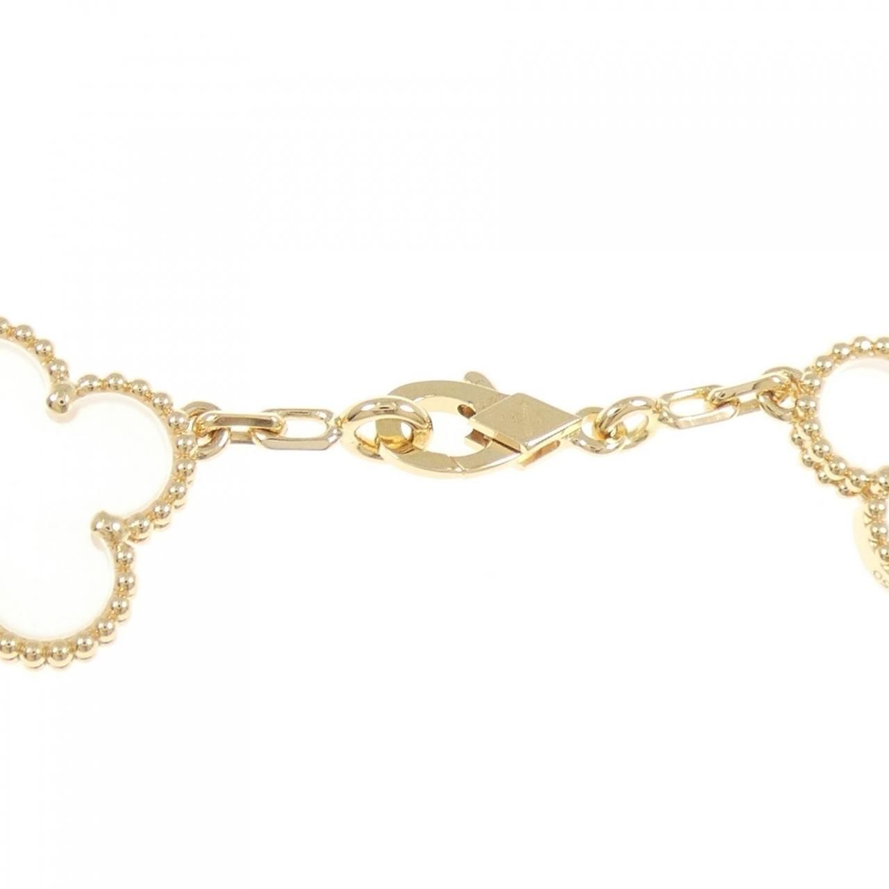 Van Cleef & Arpels Vintage Alhambra Bracelet — view 3