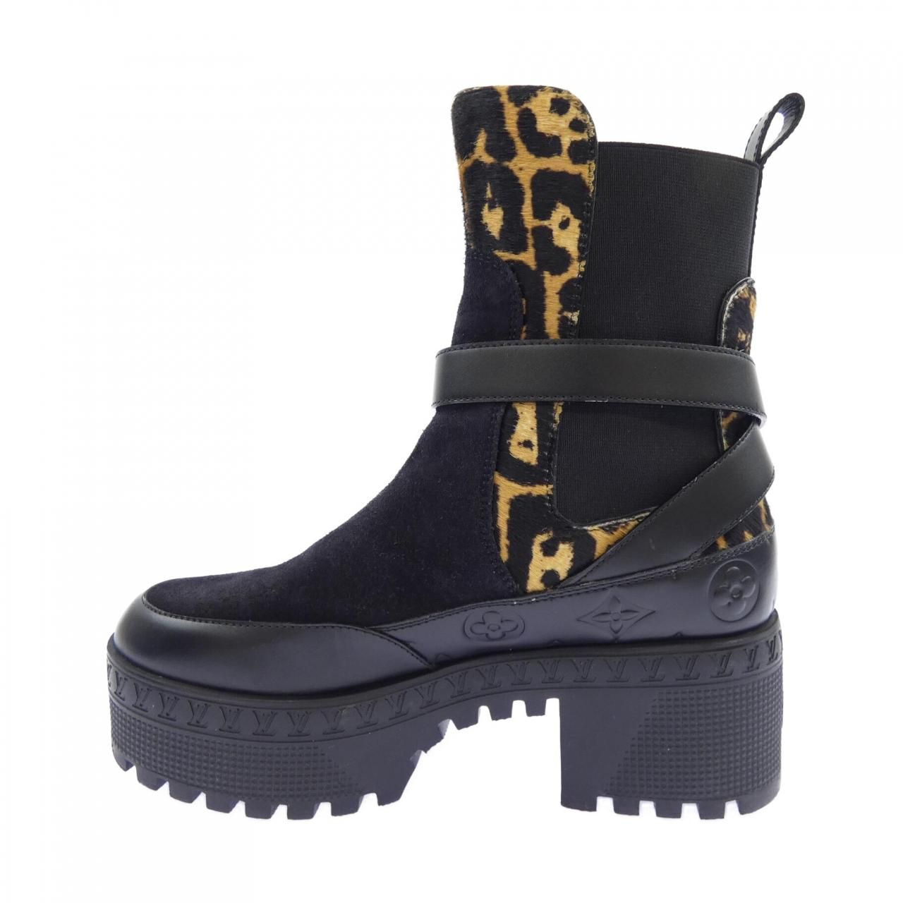 Louis Vuitton Line Boots — view 2