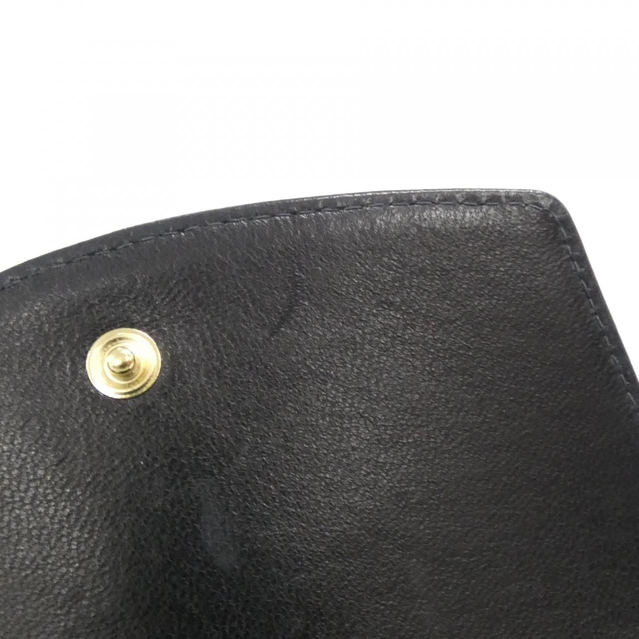 Chanel Vintage Timeless CC Line Wallet — view 7