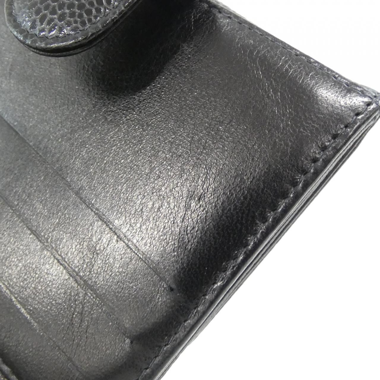 Chanel Vintage Timeless CC Line Wallet — view 4