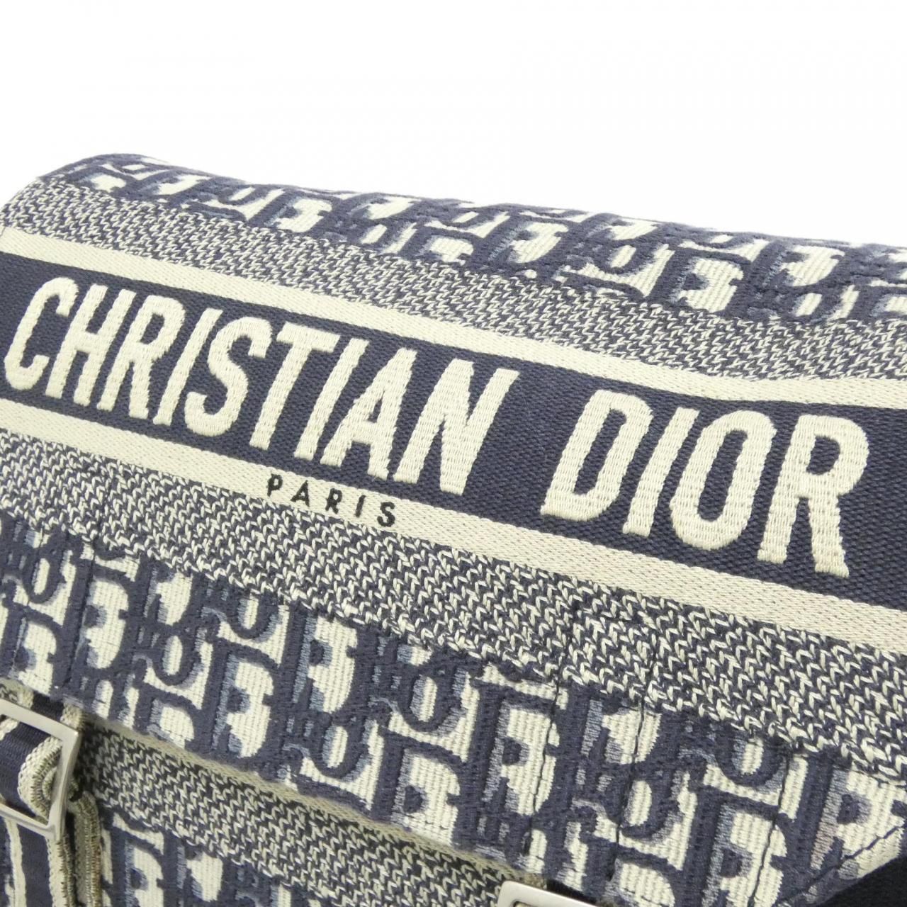 Dior Oblique Camp Shoulder Bag — view 4