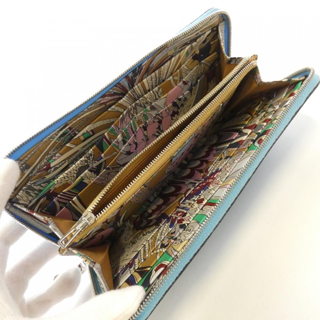Hermes Fantage Botanic Silk in Classic Wallet — view 6
